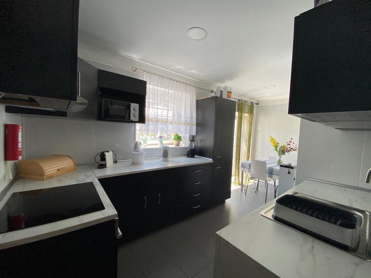 Room In Queluz 11 Minutes From Lisbon מראה חיצוני תמונה
