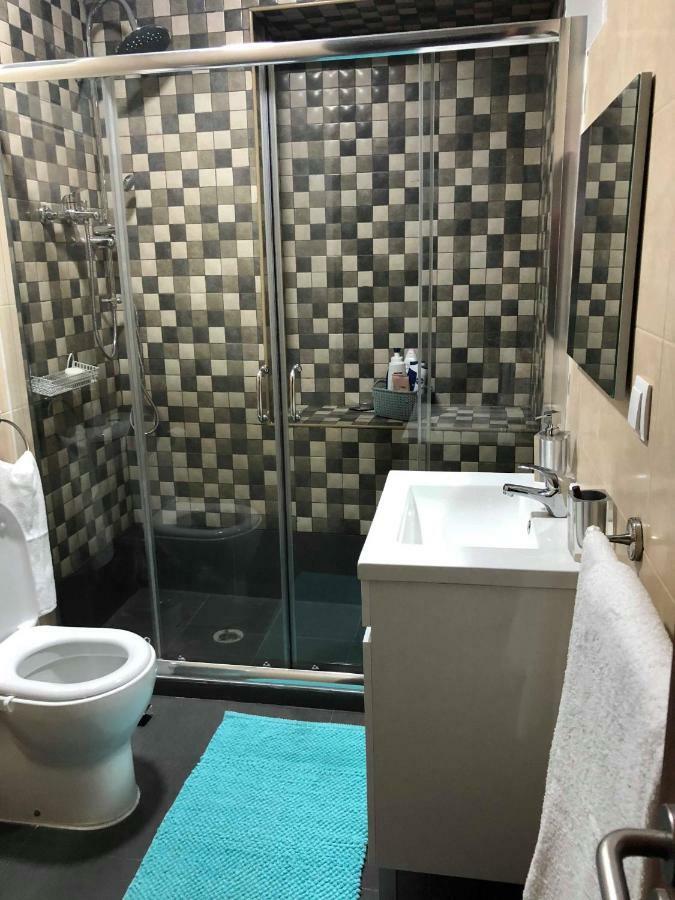 Room In Queluz 11 Minutes From Lisbon מראה חיצוני תמונה